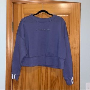 adidas cropped crew neck *part of matching set*